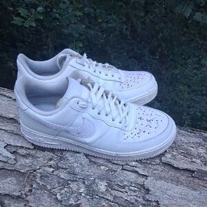 Nike White With Purple Splatter